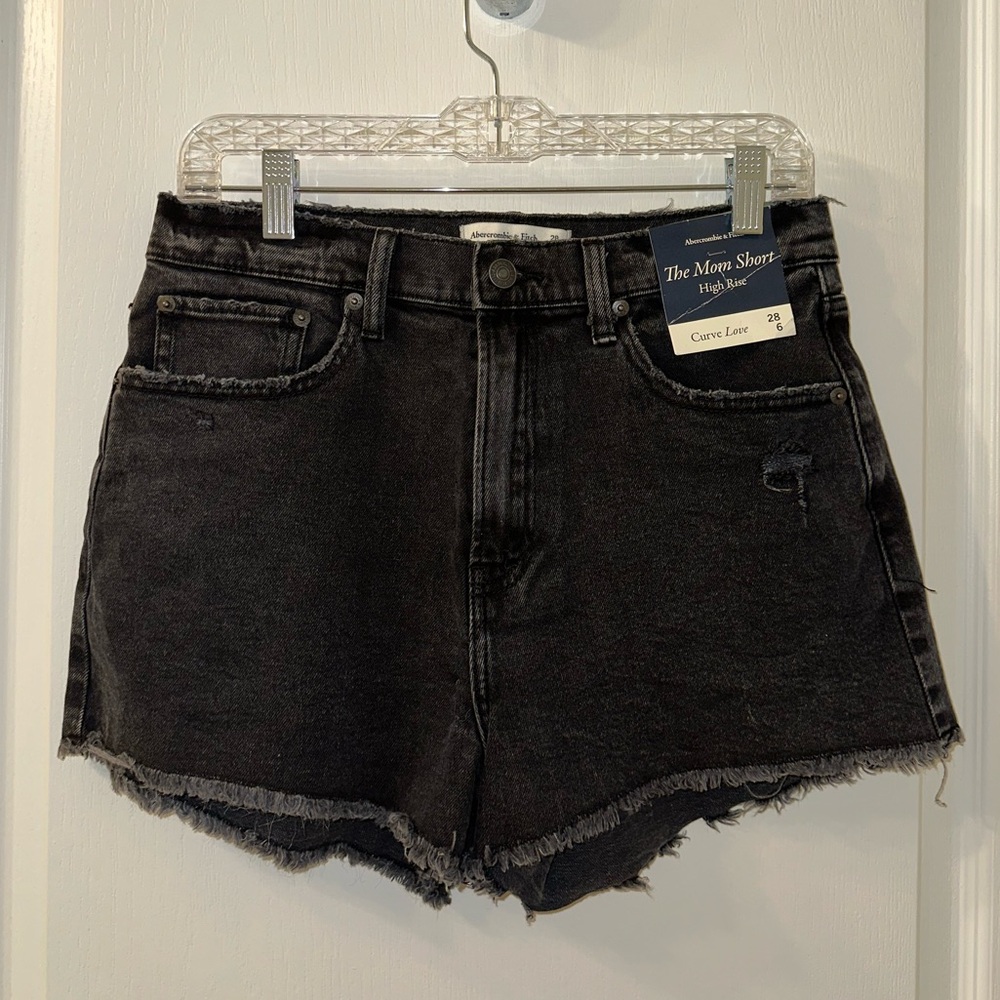 Abercrombie & Fitch High Rise Denim Mom Shorts - Black Curve Love Size 28 (US 6)